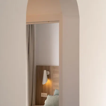 Domus Vulcani Maday Коста Бланка