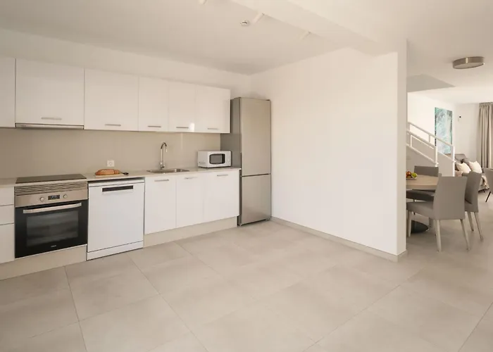 Villa Domus Vulcani Maday